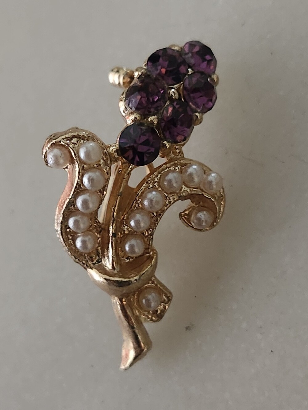 Gold-Tone Faux Seed Pearl & Amethyst Floral Brooch - Vintage